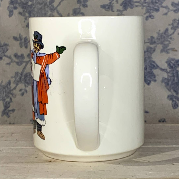 Rare Vintage Christmas Carolers Mug - Picture 3 of 8